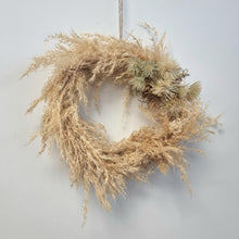 Load image into Gallery viewer, Dried Flower Wreath