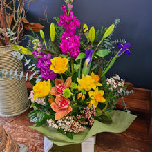 Load image into Gallery viewer, Boxed Posy
