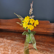 Load image into Gallery viewer, Flowers in a bottle