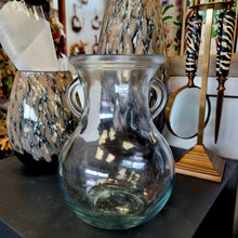 Load image into Gallery viewer, Vases