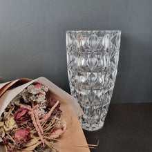 Load image into Gallery viewer, Vases