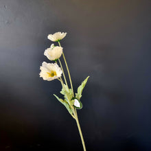 Load image into Gallery viewer, Silk Flowers Individual Stems