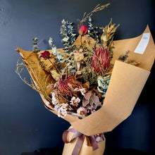 Load image into Gallery viewer, Dried Flower Bouquets