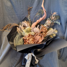 Load image into Gallery viewer, Dried Flower Bouquets
