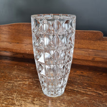 Load image into Gallery viewer, Vases