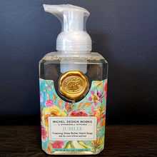 Load image into Gallery viewer, Michel Design Works Soaps and Foaming Soap - Blanc Flowers