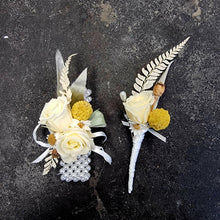 Load image into Gallery viewer, Preserved Rose Corsage and Buttonhole set