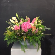 Load image into Gallery viewer, Boxed Posy