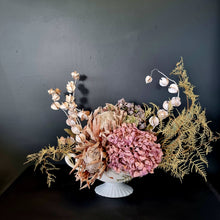 Load image into Gallery viewer, Dried arrangement in jug or pots
