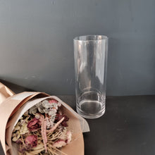 Load image into Gallery viewer, Vases
