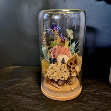 Load image into Gallery viewer, Dried Flower Domes
