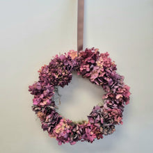 Load image into Gallery viewer, Dried Flower Wreath
