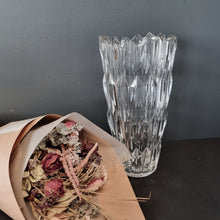 Load image into Gallery viewer, Vases
