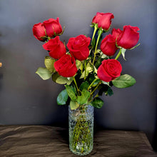 Load image into Gallery viewer, Red Roses
