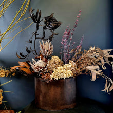 Load image into Gallery viewer, Dried arrangement in jug or pots
