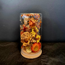 Load image into Gallery viewer, Dried Flower Domes

